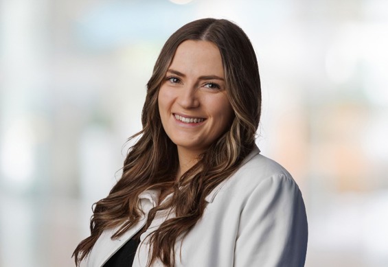 01ADMN26(HR)AC Webpic(Tayloraidukas)856X590v1b05