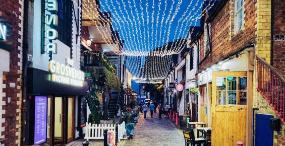 Byres Road 3000 X 1538 (1)