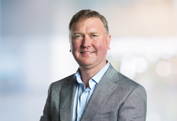 Michaelcurrie(2025)B08M(856X590)