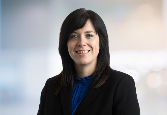 Isabelledouglas(2025)B08M(856X590)